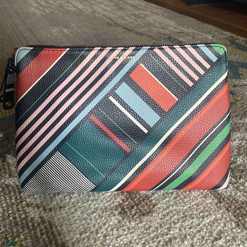 Multicolor Clutch
